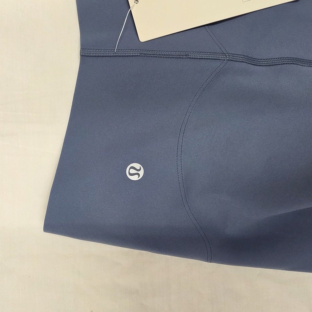 lululemon athletica Glow Up high rise Leggings size 6 - Picture 6 of 6